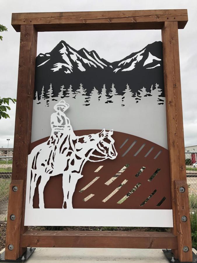 Rocky Mountain View Bed & Breakfast Кокрейн Экстерьер фото